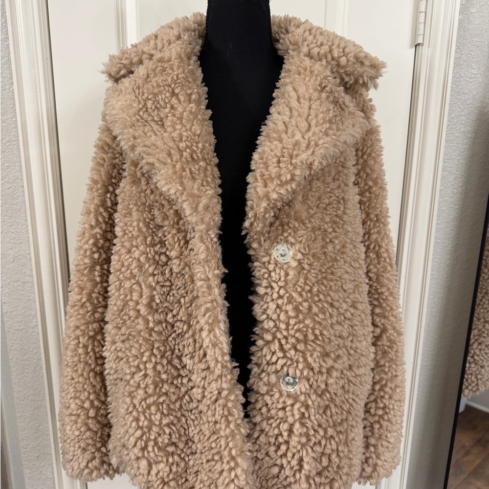 Kensie Women's Cozy Tan Reversible Teddy Jacket